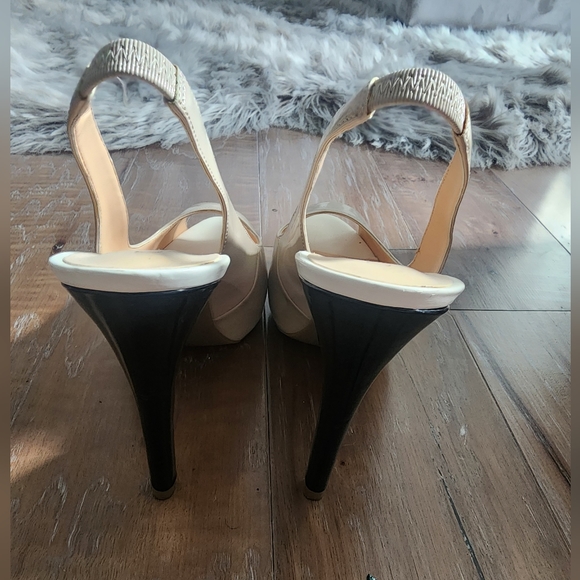 Womens size 8M Guess slingback peek toe heels. Like new! - Picture 3 of 4